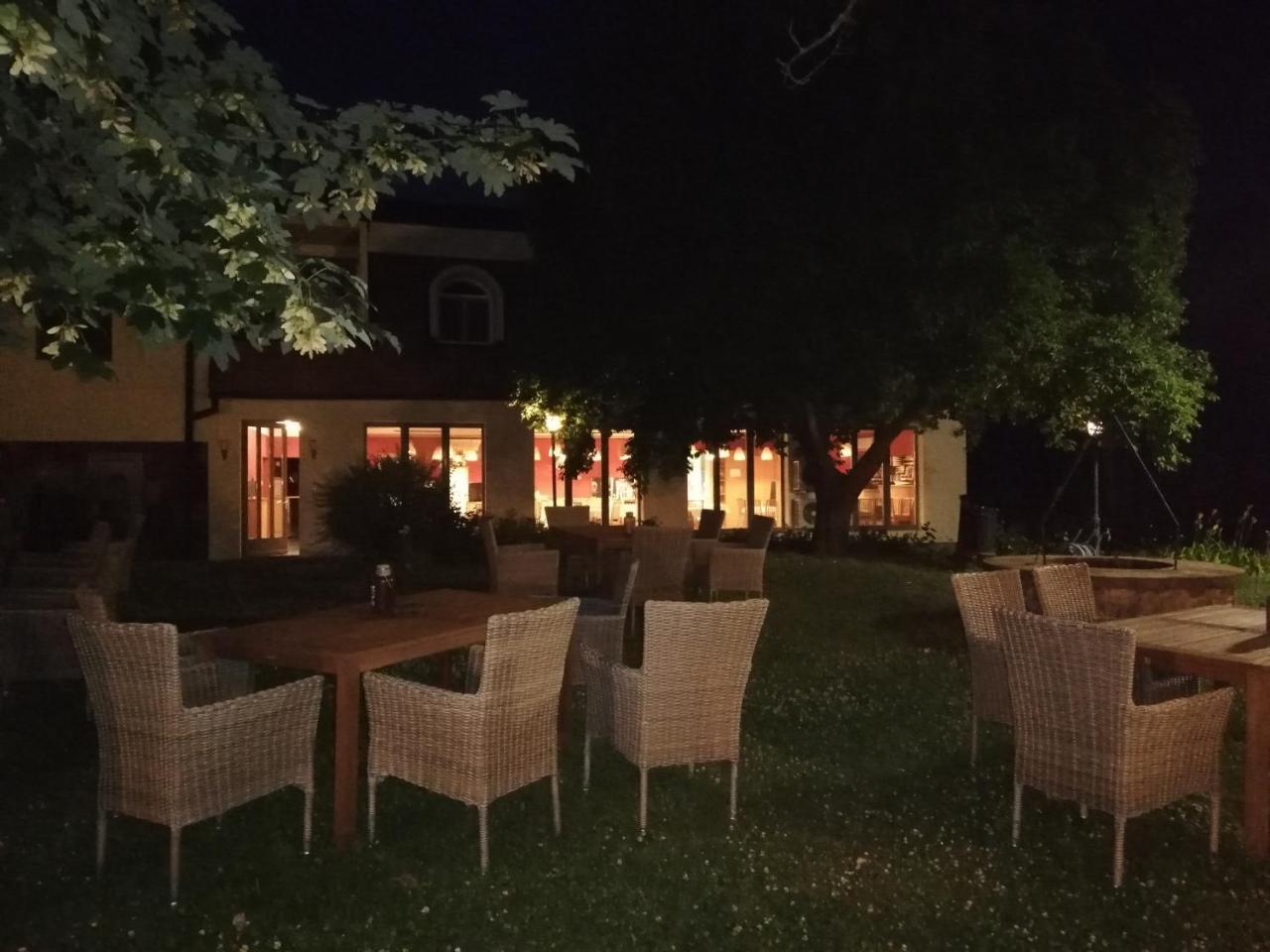 Ábrahámhegy Sziget23酒店 外观 照片